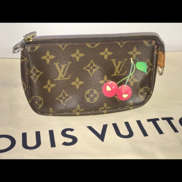 louis vuitton little bag